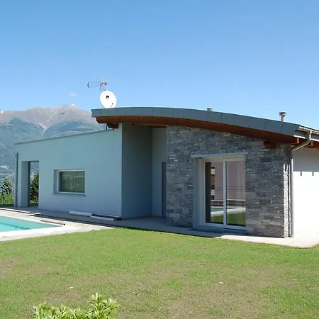 Stupenda Villa Colico